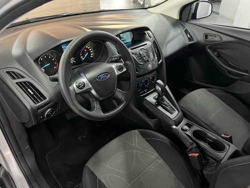 Ford Focus 1.6 S 16V FLEX 4P POWERSHIFT