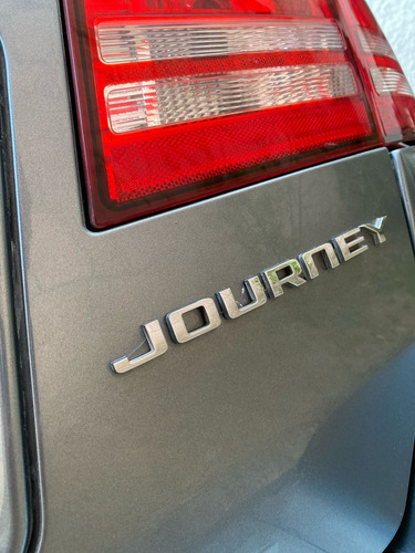 Dodge Journey 2.4 Sxt 5 Pasj At