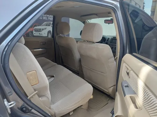 Toyota Fortuner 2.7l