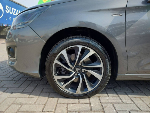 Imagem 8 de 13 de Citroën C4 Lounge 1.6 S 16v Turbo Flex 4p Automático