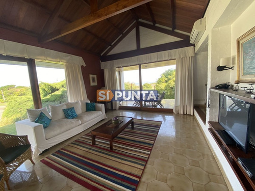 Imagen 7 de 30 de Dos Casas En Brava 5 Dormitorios + Doble Dependencia ,piscina,gran Parque Y Vista Al Mar