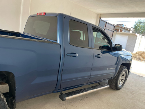 Chevrolet Silverado 6.03500 Chasis Cab V8 Man Aa At