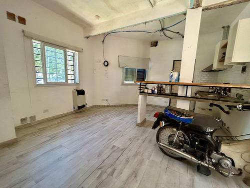 Ph Monoambiente Con Terraza Reciclado Integramente | Matheu Al 2200