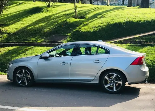 Volvo S60 1.6 T4 R-design
