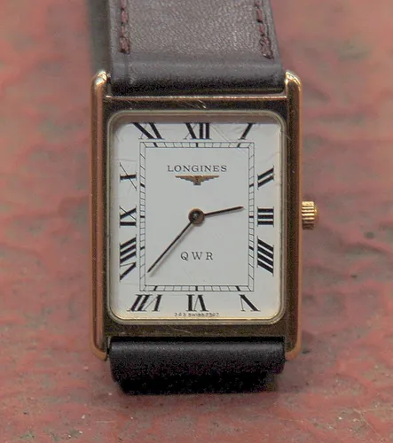 Reloj Longines Qwr Quartz Suizo Tank Caja 33 M X 24m