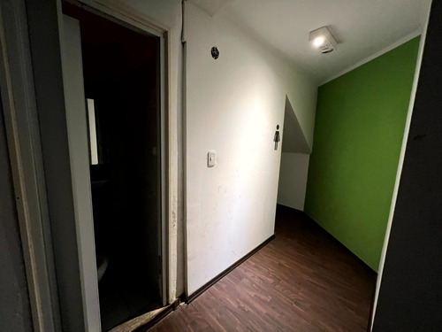 Inversión Estratégica En Esquina Comercial: Local Y Departamento En El Centro De La Ciudad
