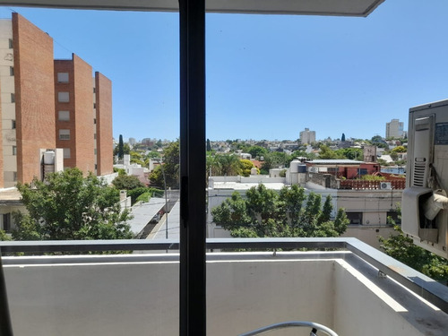 Imagen 7 de 10 de Venta Depto 1 Dorm - B° Gral Paz - Sobre Av. 24 De Septiembre