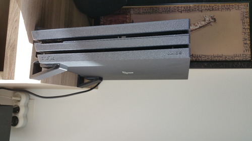 Stand Para Ps4 Pro Suporte Vertical Resistente Cor Preto