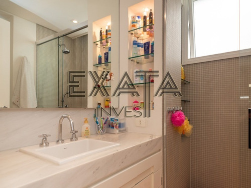 Imagem 19 de 28 de Apartamento Reformado, Moderno E Sofisticado No Jardim Paulista. Amplo Living Para Dois Ambientes, Home Theater, Sala De Almoço, Sala De Jantar, Cercados Por Um Terraço Envidraçad - Ap00686 - 693723