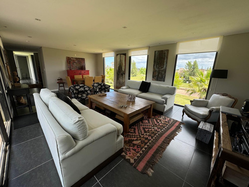 Venta Casa 3 Dormitorios En Barrio Privado - Colinas De Carrasco