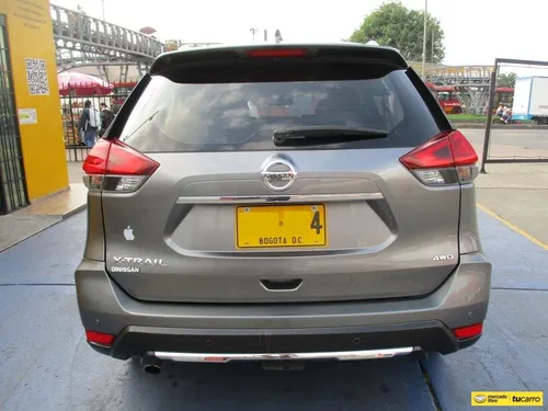 Nissan X-trail T32 4x4 2500cc At Aa