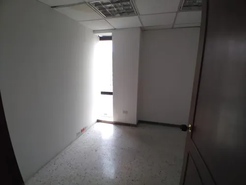 Oficina En Arriendo En San Pedro. Cod A10794