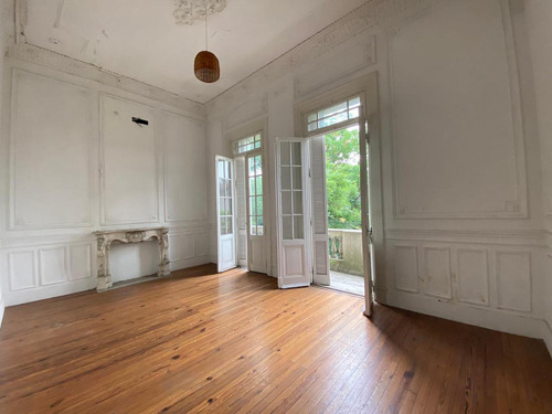 Petit Hotel En Palermo Viejo En Venta - Palacio Estilo Francés, Propiedad Única