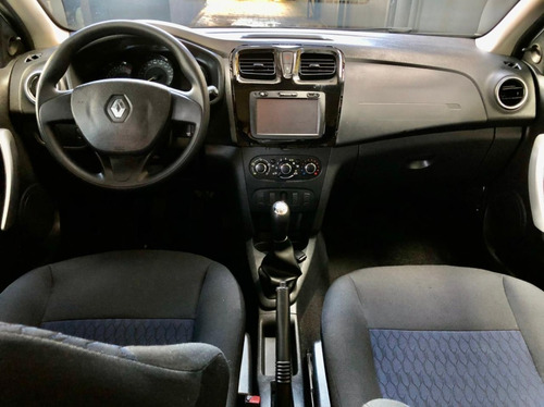 Sandero Exp. Hi-power 1.6 8v - 2015 - Completo!!!