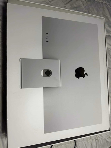 Apple Studio Display 27 5k - Sellado
