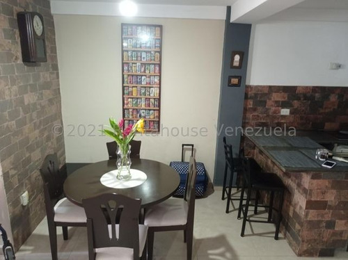 Imagen 10 de 14 de Eloisa Mejia Rentahouse Vende Townhouse En Manantial Naguanagua 22-1267