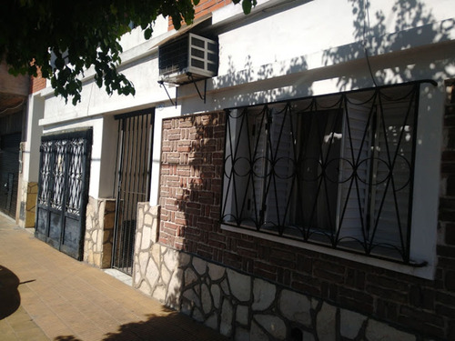 Ph Tipo Casa Con Patio, Parrilla Y Cochera