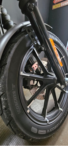 Imagen 6 de 8 de Harley Davidson Iron 883 Año 2018 6.000 Kms