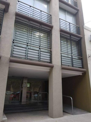 Venta Av. Riestra Depto 3 Amb De Categoría Villa Lugano