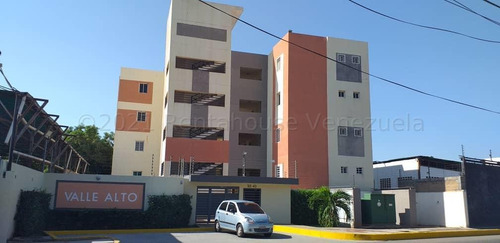 Apartamento En Venta En La Circunvalación 2 Mls 24-8563 Yohana Hidalgo 