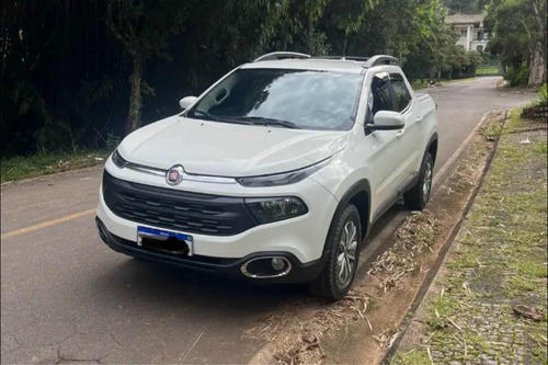 Fiat Toro 1.8 16v Freedom Flex 4x2 Aut. 4p