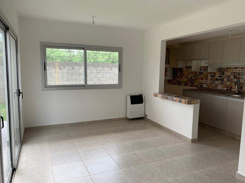 Duplex A Estrenar - Lomas Del Chateau (2 Dorm - 2 Baños Cochera)