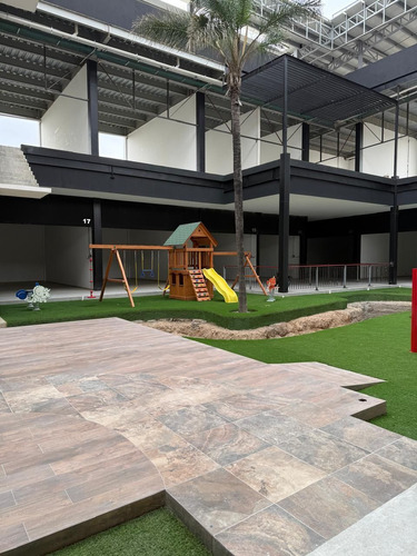 Locales En Venta Y Renta En Plaza Comercial Al Norponiente De Aguascalientes