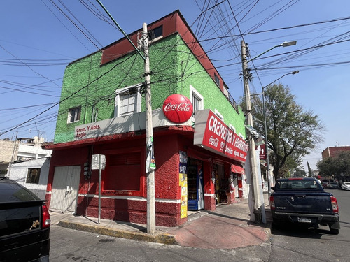 Casa Como Terreno Con Locales Comerciales