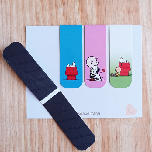 Imagem 4 de 7 de Marcador De Página Magnético Kit 4 Marcadores Snoopy