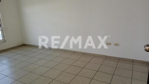 Imagen 19 de 29 de Casa En Renta En Barrio De Analco - (2)