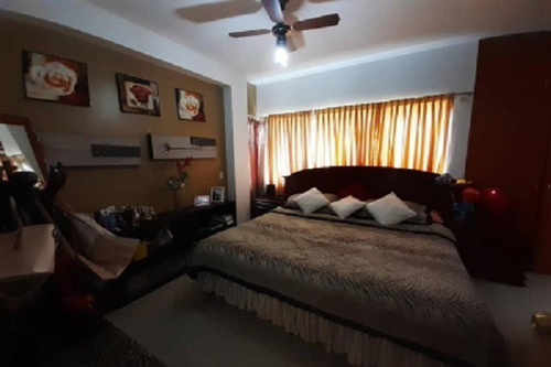 Imagen 2 de 12 de Townhouse En Venta Villas Shirak Mañongo Naguanagua 449220 Mp