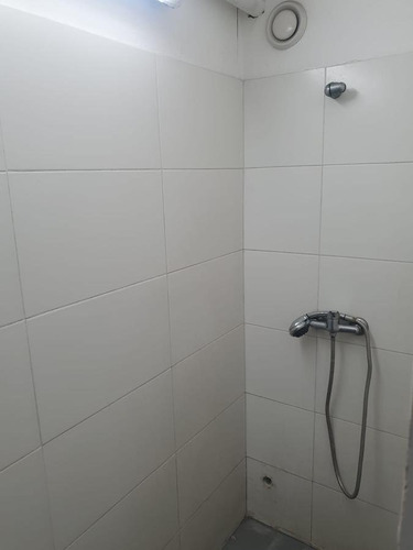 Imagen 26 de 30 de Av Uruguay Casi Libertador, Padrón Único , 1319 M2, Excelente Renta !!
