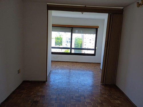 Imagen 1 de 24 de Dueño Vende Apartamento En Zona Cordón 3 Dormitorios.juan Paullier Y Colonia