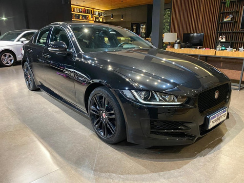 Jaguar Xe R-sport 2018