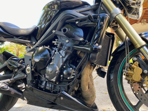 Imagen 8 de 10 de Triumph Street Triple