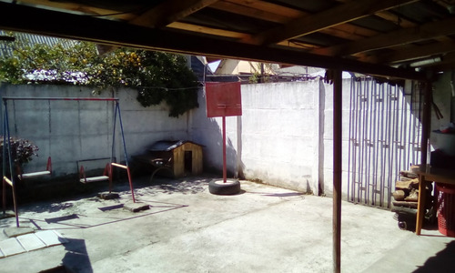 Se Vende Propiedad De 135mt2 De Terreno, 55mt2 Utiles