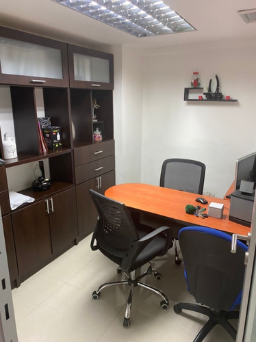 Imagen 10 de 14 de Marisol Castro Vende Local Con Tres (3) Cubículos En C.c. El Hatillo | Naguanagua | Carabobo | Fol-cr Marisol 04244923040