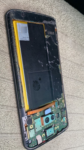 Motorola G6 Plus Azul Para Piezas, No Sirve Lógica. Leer!! (Usado)