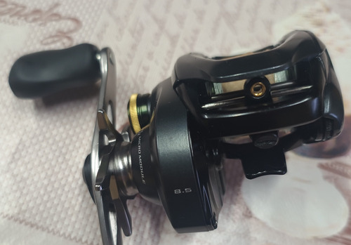 Carretilha Shimano Curado 200 Xg Verde-escuro Direito