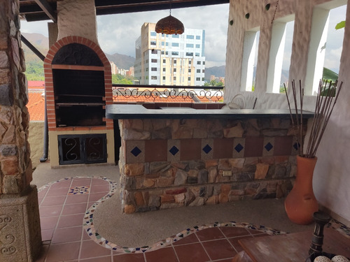 Imagen 8 de 16 de Rentahouse Celeste Nuñez 04244475408 Cod 2211475