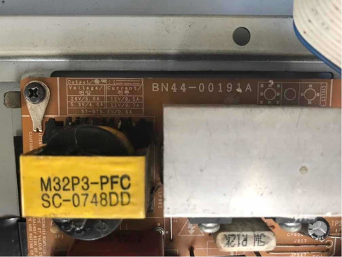 Imagem 8 de 10 de Tv Monitor Samsung Lcd 26 Pol Com Defeito Retira Na Hora !!