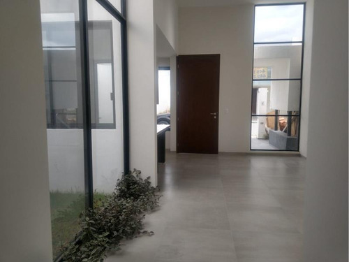 Imagen 2 de 12 de Casa Sola En Venta Bosque Sereno