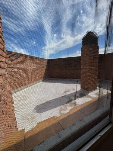 Departamento Con Terraza. 1 Dorm. B°nueva Córdoba. Obispo Oro Al 300