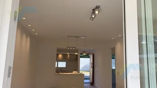Imagen 9 de 14 de Casa Duplex A Estrenar En Saravi Village Pilar Financiacion!