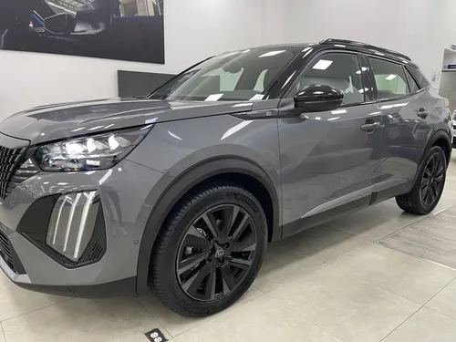 Peugeot E-2008 (100% Eléctrica) 2025