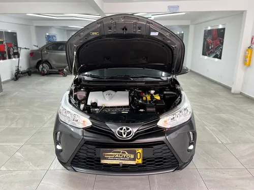 Toyota Yaris At 2023