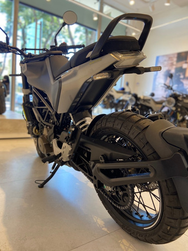 Imagen 4 de 11 de Husqvarna 401 Svartpilen 18 Cuotas Sin Interes