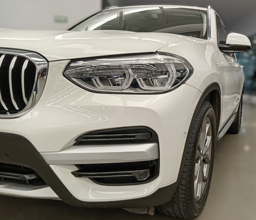 BMW X3 5p xDrive 30i X Line L4/2.0/T Aut