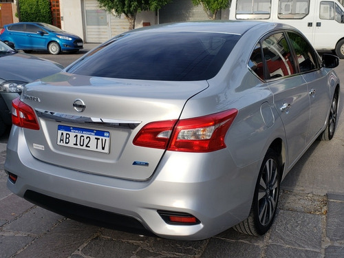 Nissan Sentra 2.0 Exclusive 2017