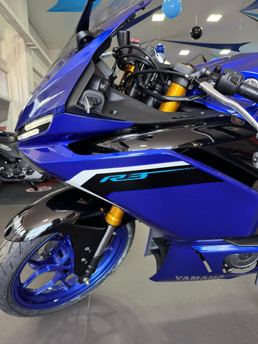 Nova R3 Connected 25/26 + Emplacamento!